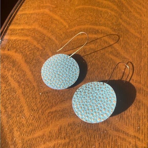 Jewelry - drop wire leather earrings